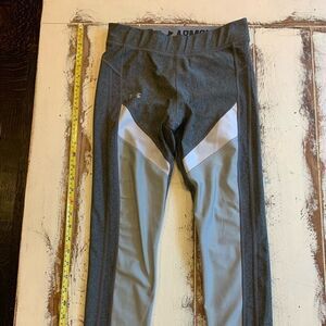 Under armor gray and white legging